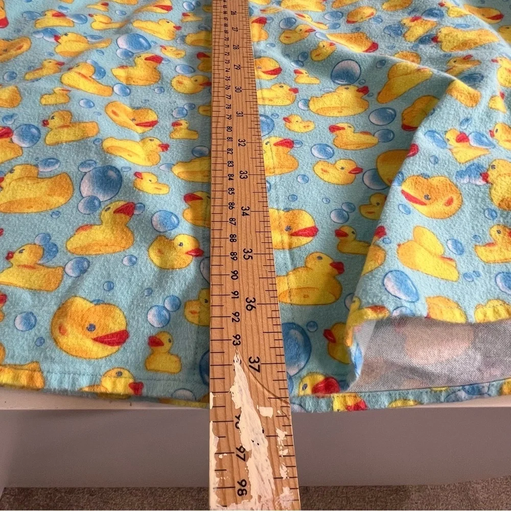 The Cats Pajamas Large Flannel Sleep Shirt with Ducky Pattern - Picture 7 of 7